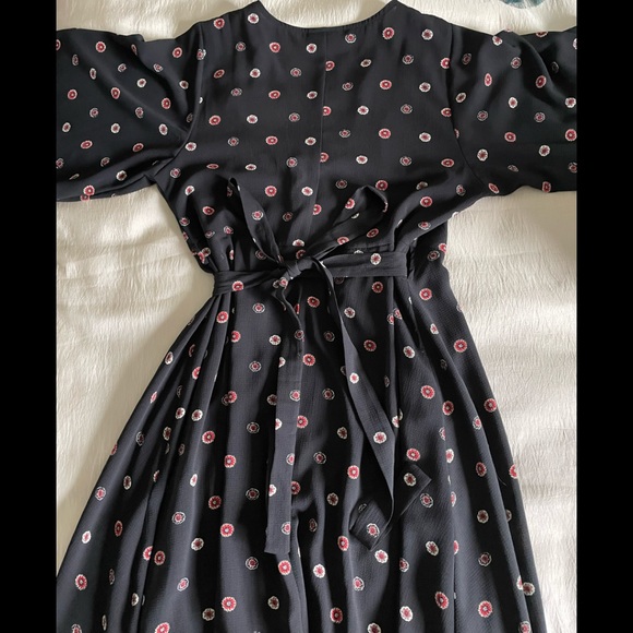 Studio B by Bobeau Lumi Wrap Dress Floral Medium - Picture 2 of 4